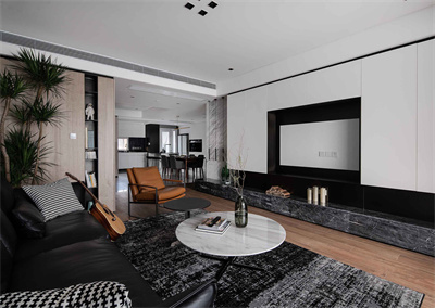 弦外之音 ，高级黑的质感美